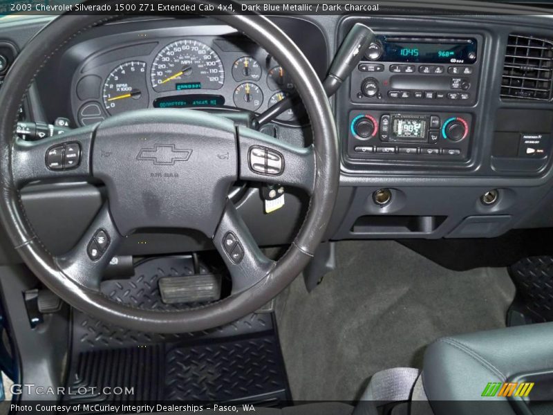 Dark Blue Metallic / Dark Charcoal 2003 Chevrolet Silverado 1500 Z71 Extended Cab 4x4