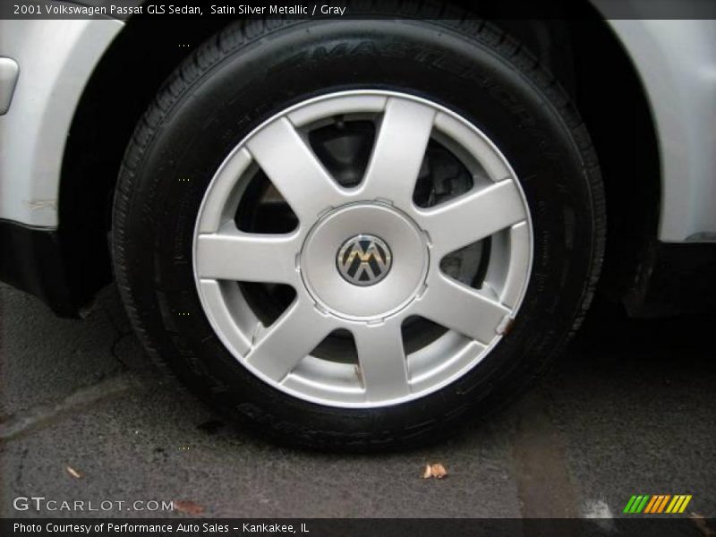 Satin Silver Metallic / Gray 2001 Volkswagen Passat GLS Sedan