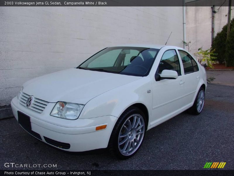 Campanella White / Black 2003 Volkswagen Jetta GL Sedan