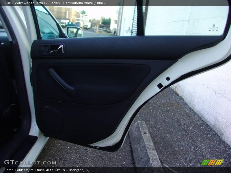 Campanella White / Black 2003 Volkswagen Jetta GL Sedan