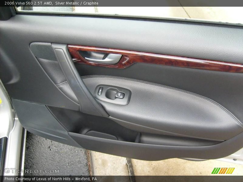 Silver Metallic / Graphite 2006 Volvo S60 2.5T AWD
