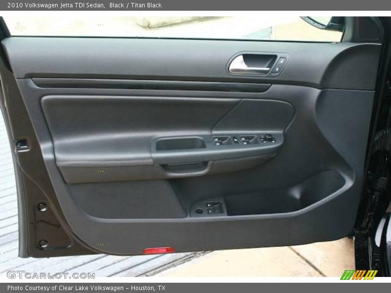Black / Titan Black 2010 Volkswagen Jetta TDI Sedan