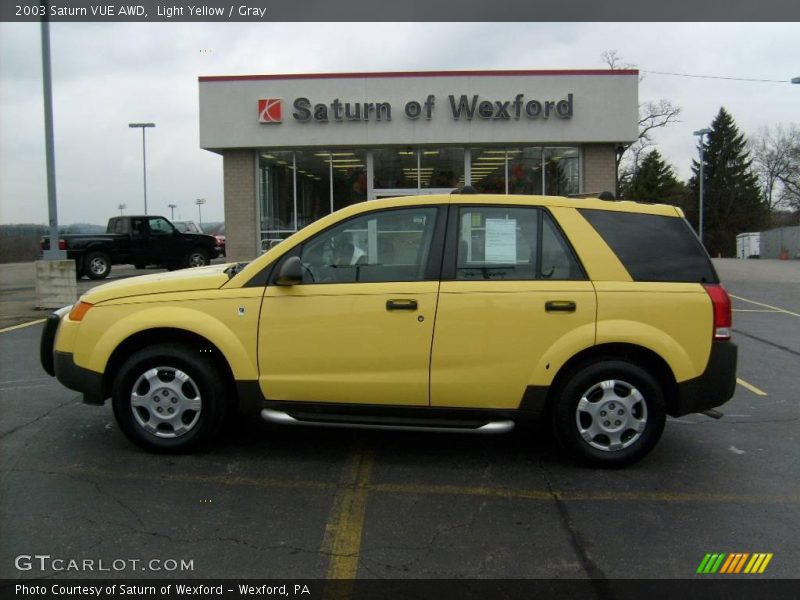 Light Yellow / Gray 2003 Saturn VUE AWD