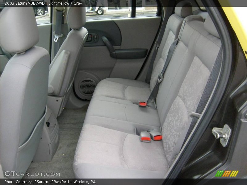 Light Yellow / Gray 2003 Saturn VUE AWD