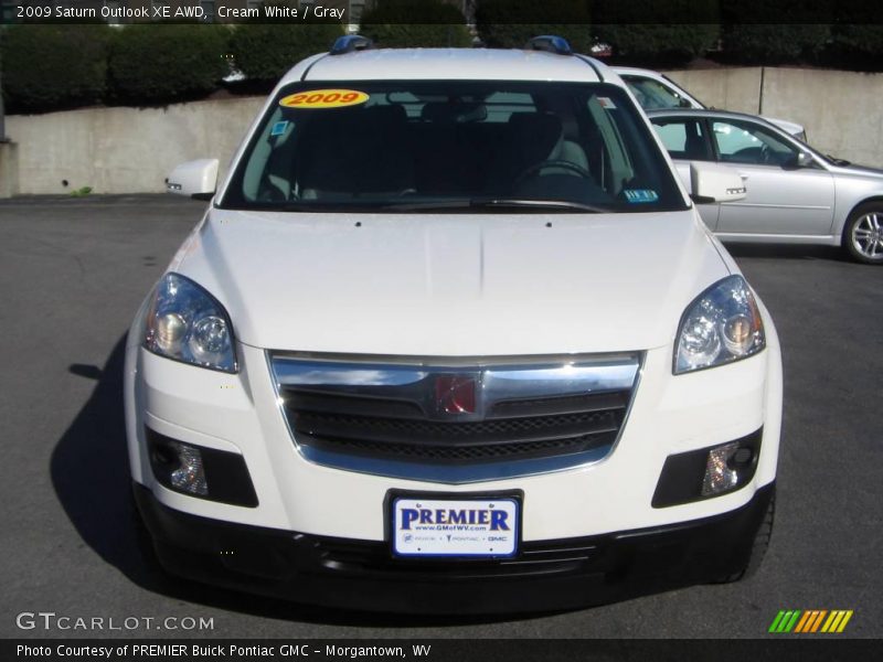 Cream White / Gray 2009 Saturn Outlook XE AWD