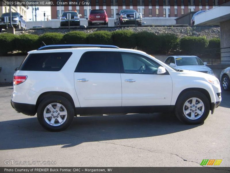 Cream White / Gray 2009 Saturn Outlook XE AWD