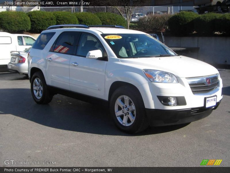 Cream White / Gray 2009 Saturn Outlook XE AWD