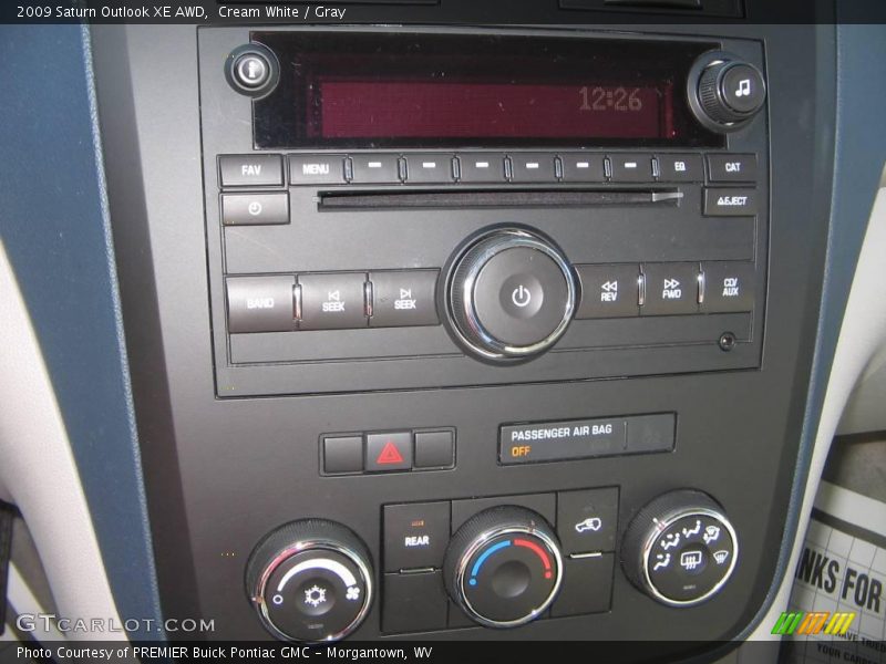 Cream White / Gray 2009 Saturn Outlook XE AWD