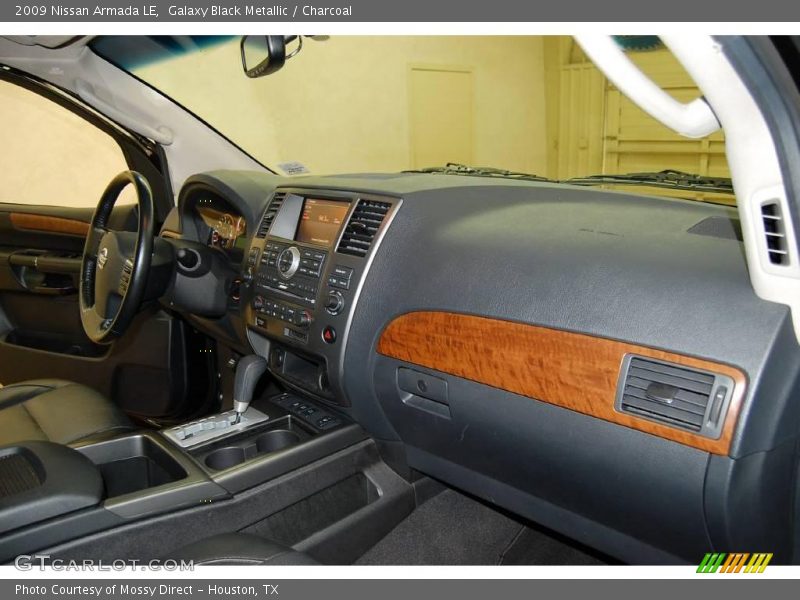 Galaxy Black Metallic / Charcoal 2009 Nissan Armada LE