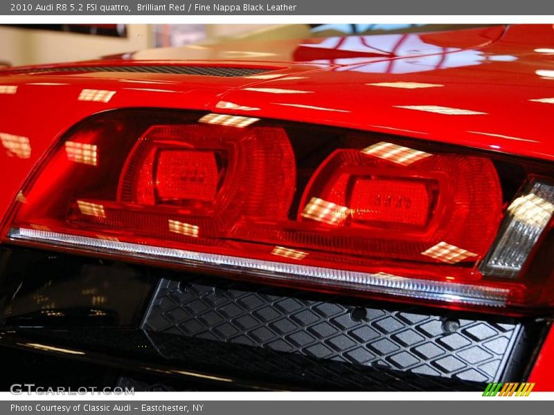 Brilliant Red / Fine Nappa Black Leather 2010 Audi R8 5.2 FSI quattro