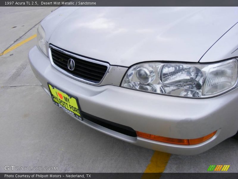 Desert Mist Metallic / Sandstone 1997 Acura TL 2.5