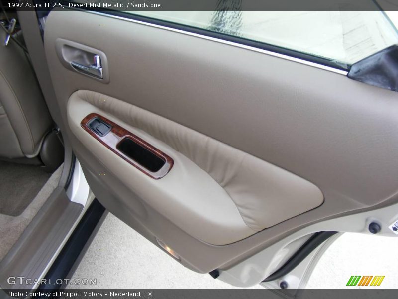 Desert Mist Metallic / Sandstone 1997 Acura TL 2.5