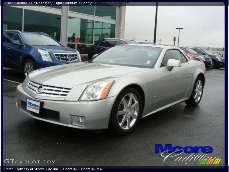 Light Platinum / Ebony 2007 Cadillac XLR Roadster