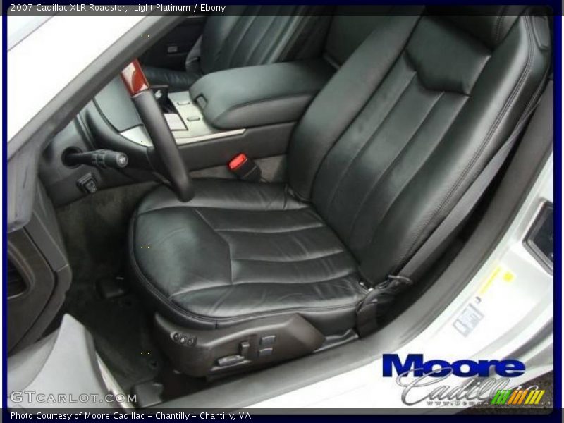Light Platinum / Ebony 2007 Cadillac XLR Roadster