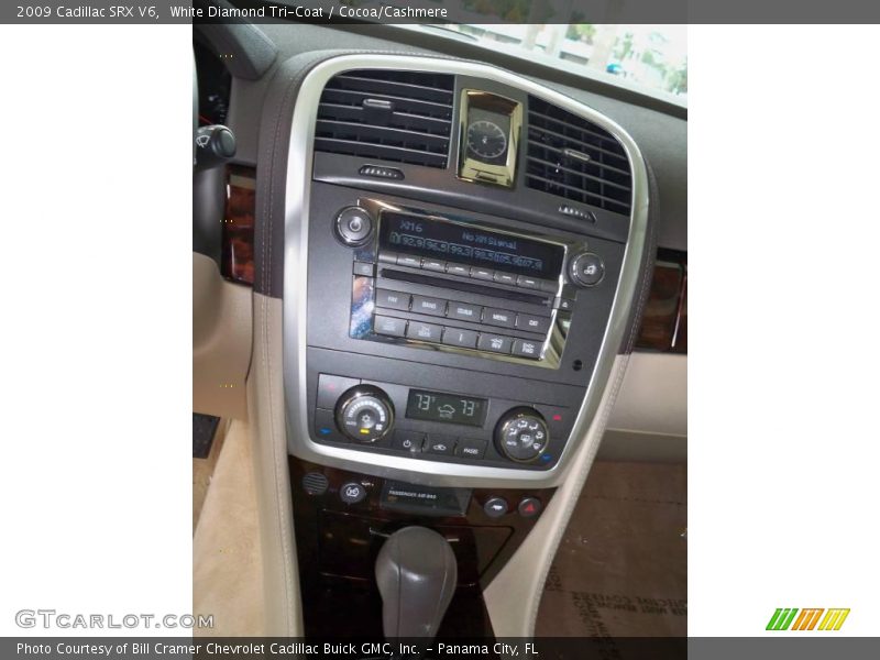 White Diamond Tri-Coat / Cocoa/Cashmere 2009 Cadillac SRX V6