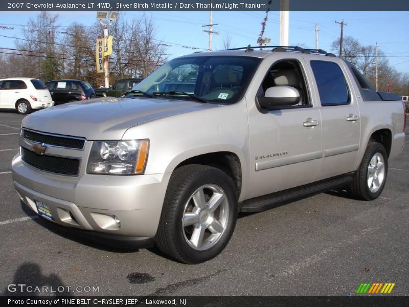 Silver Birch Metallic / Dark Titanium/Light Titanium 2007 Chevrolet Avalanche LT 4WD