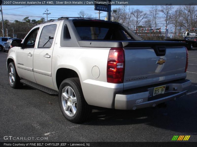 Silver Birch Metallic / Dark Titanium/Light Titanium 2007 Chevrolet Avalanche LT 4WD