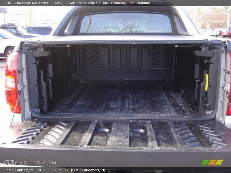 Silver Birch Metallic / Dark Titanium/Light Titanium 2007 Chevrolet Avalanche LT 4WD