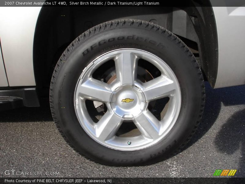 Silver Birch Metallic / Dark Titanium/Light Titanium 2007 Chevrolet Avalanche LT 4WD