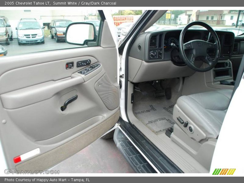 Summit White / Gray/Dark Charcoal 2005 Chevrolet Tahoe LT