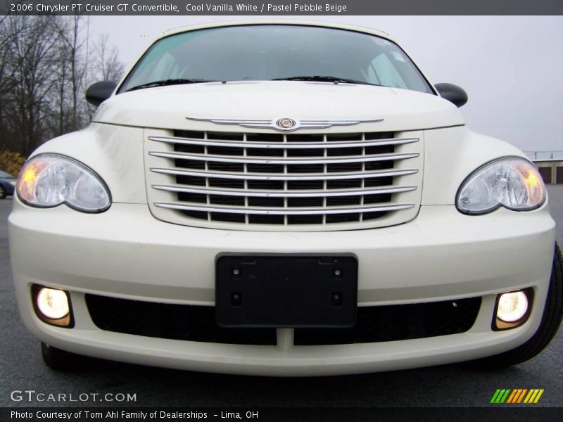 Cool Vanilla White / Pastel Pebble Beige 2006 Chrysler PT Cruiser GT Convertible