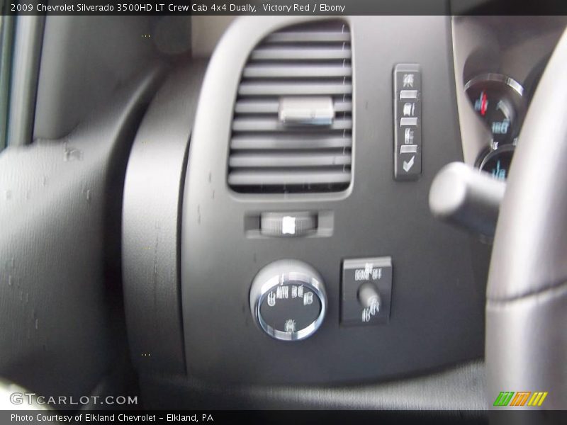 Victory Red / Ebony 2009 Chevrolet Silverado 3500HD LT Crew Cab 4x4 Dually