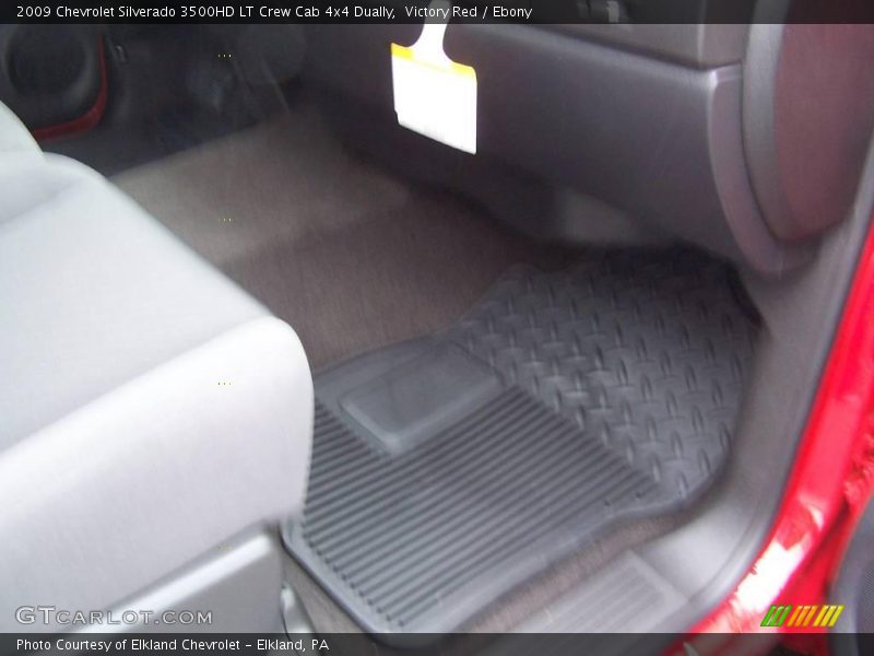 Victory Red / Ebony 2009 Chevrolet Silverado 3500HD LT Crew Cab 4x4 Dually