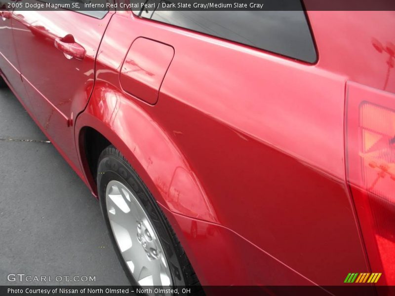Inferno Red Crystal Pearl / Dark Slate Gray/Medium Slate Gray 2005 Dodge Magnum SE