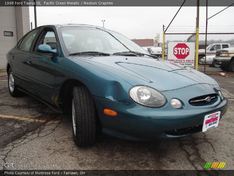 Pacific Green Metallic / Medium Graphite 1998 Ford Taurus SE