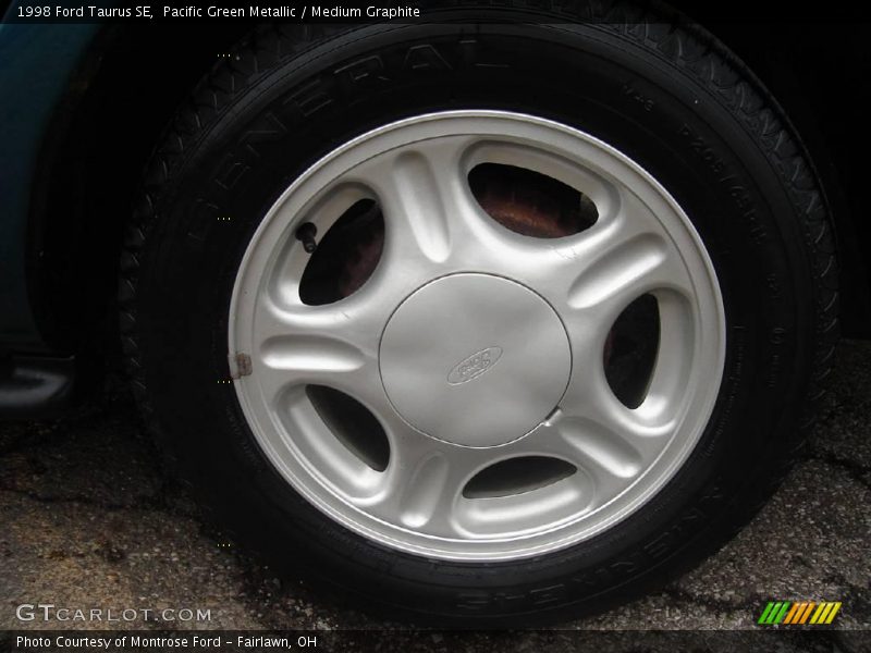 Pacific Green Metallic / Medium Graphite 1998 Ford Taurus SE