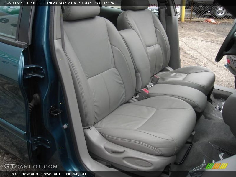 Pacific Green Metallic / Medium Graphite 1998 Ford Taurus SE