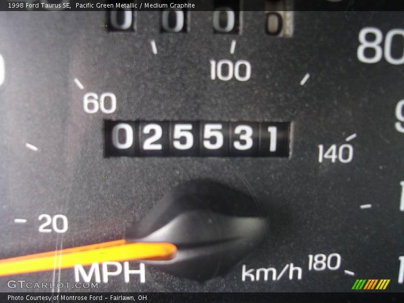 Pacific Green Metallic / Medium Graphite 1998 Ford Taurus SE