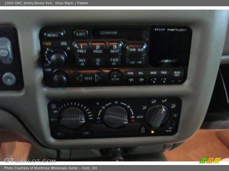 Onyx Black / Pewter 1999 GMC Jimmy Envoy 4x4