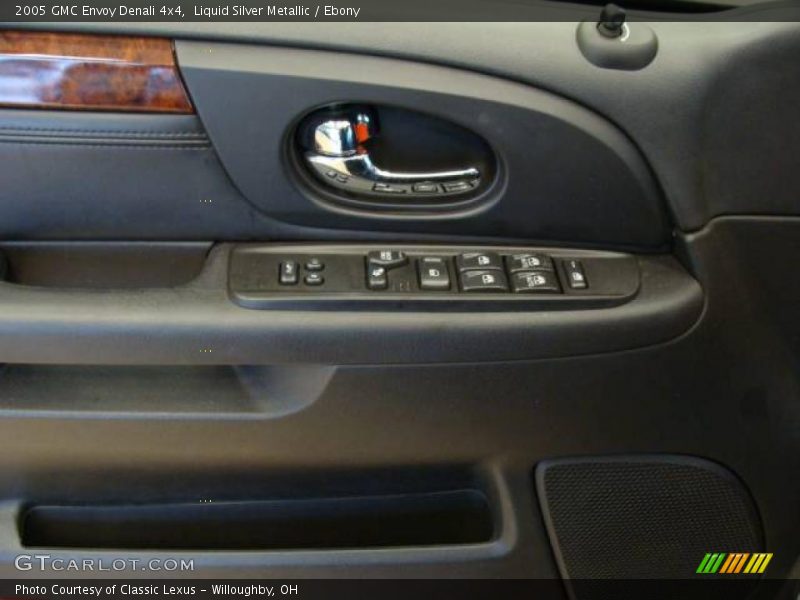 Liquid Silver Metallic / Ebony 2005 GMC Envoy Denali 4x4