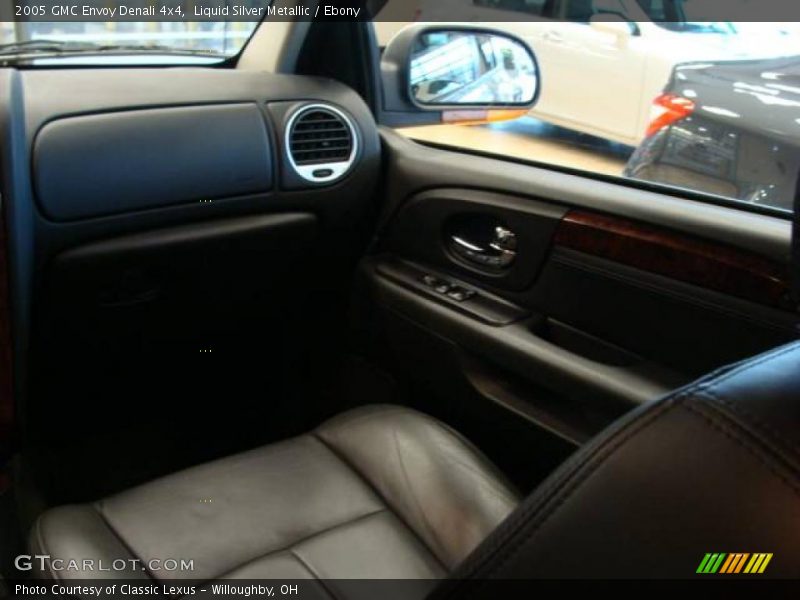 Liquid Silver Metallic / Ebony 2005 GMC Envoy Denali 4x4