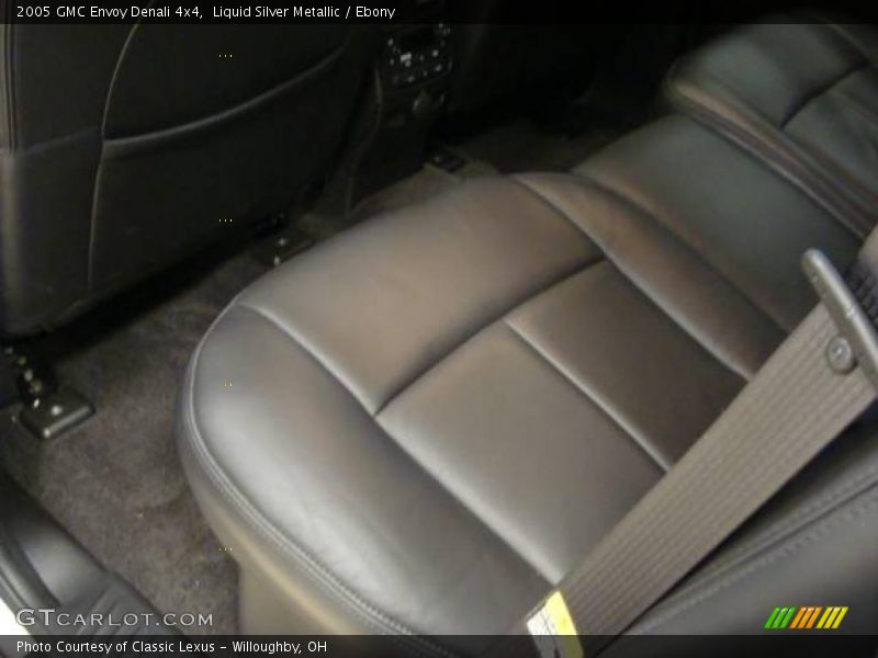 Liquid Silver Metallic / Ebony 2005 GMC Envoy Denali 4x4