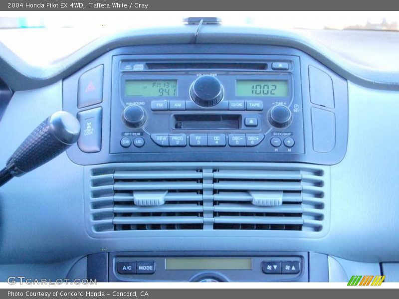 Taffeta White / Gray 2004 Honda Pilot EX 4WD