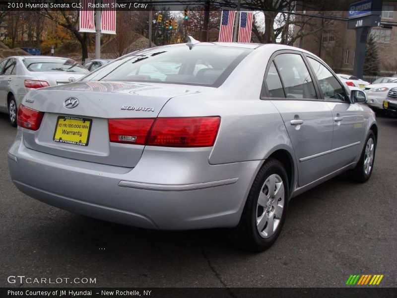 Radiant Silver / Gray 2010 Hyundai Sonata GLS