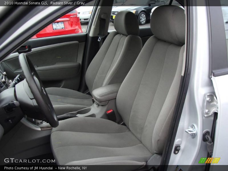 Radiant Silver / Gray 2010 Hyundai Sonata GLS