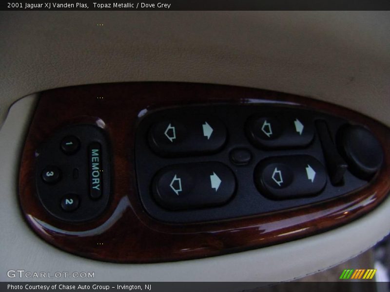 Topaz Metallic / Dove Grey 2001 Jaguar XJ Vanden Plas