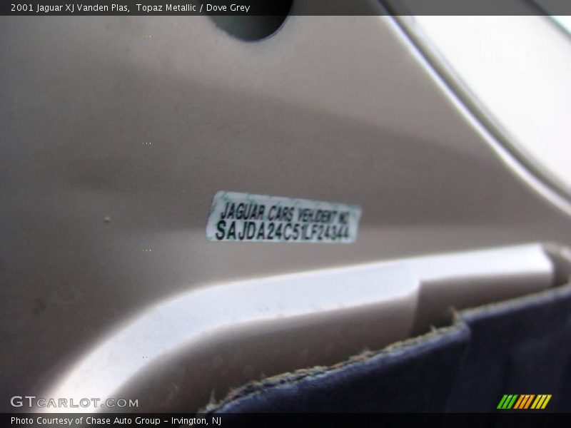 Topaz Metallic / Dove Grey 2001 Jaguar XJ Vanden Plas