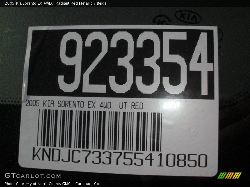 Radiant Red Metallic / Beige 2005 Kia Sorento EX 4WD