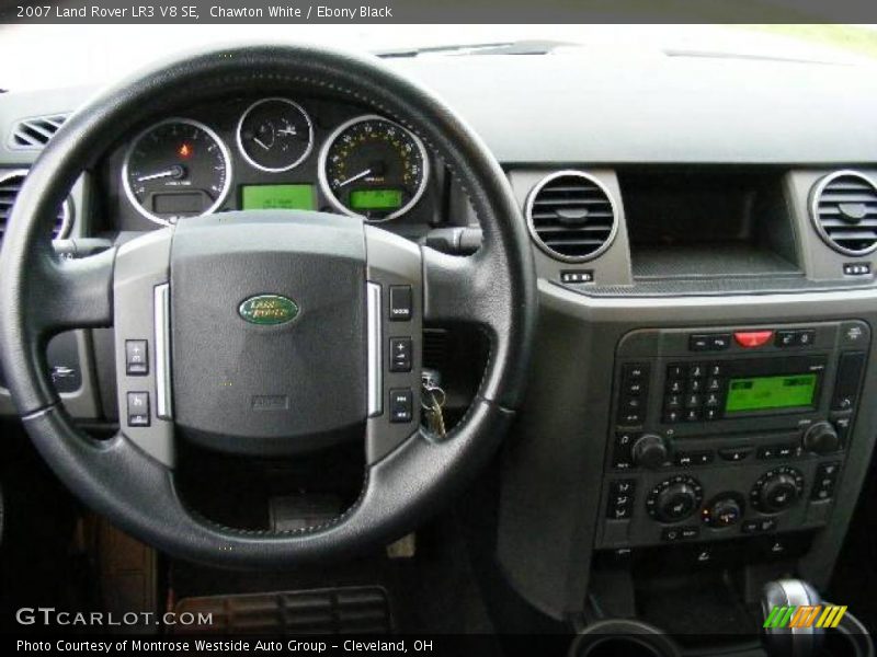 Chawton White / Ebony Black 2007 Land Rover LR3 V8 SE