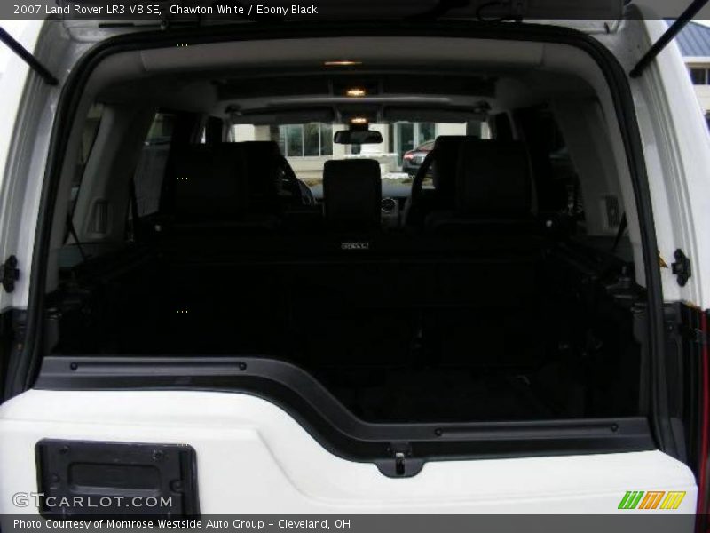 Chawton White / Ebony Black 2007 Land Rover LR3 V8 SE