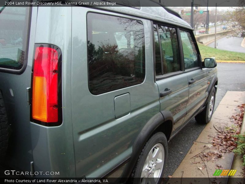 Vienna Green / Alpaca Beige 2004 Land Rover Discovery HSE