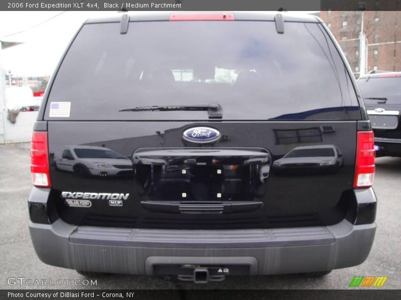 Black / Medium Parchment 2006 Ford Expedition XLT 4x4