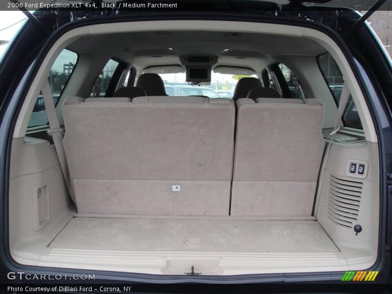 Black / Medium Parchment 2006 Ford Expedition XLT 4x4