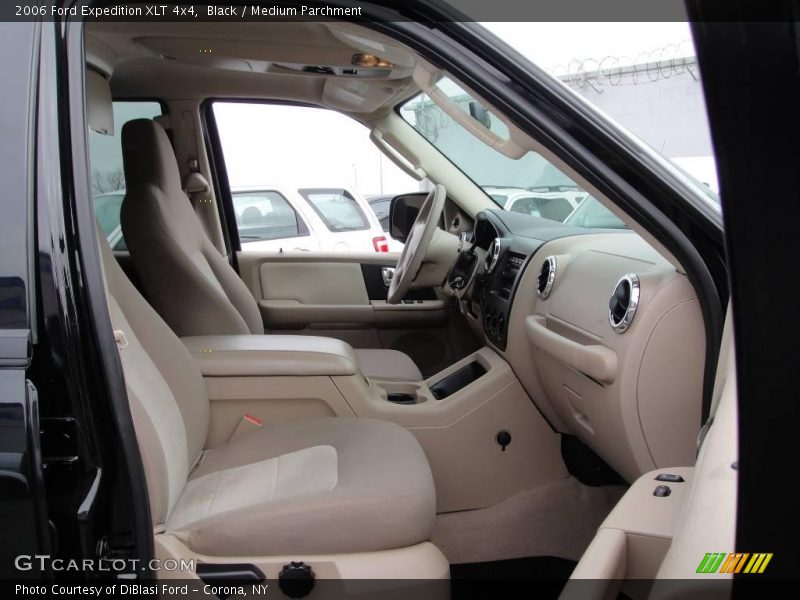Black / Medium Parchment 2006 Ford Expedition XLT 4x4