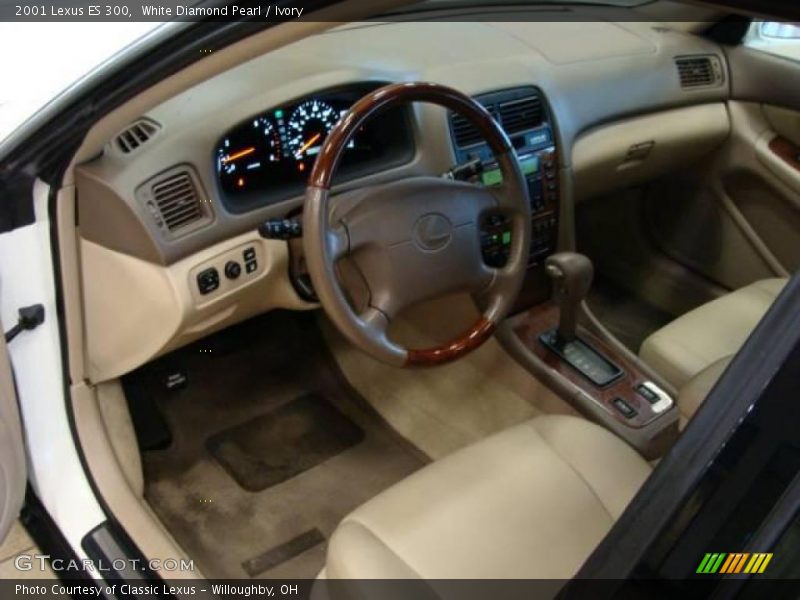 White Diamond Pearl / Ivory 2001 Lexus ES 300