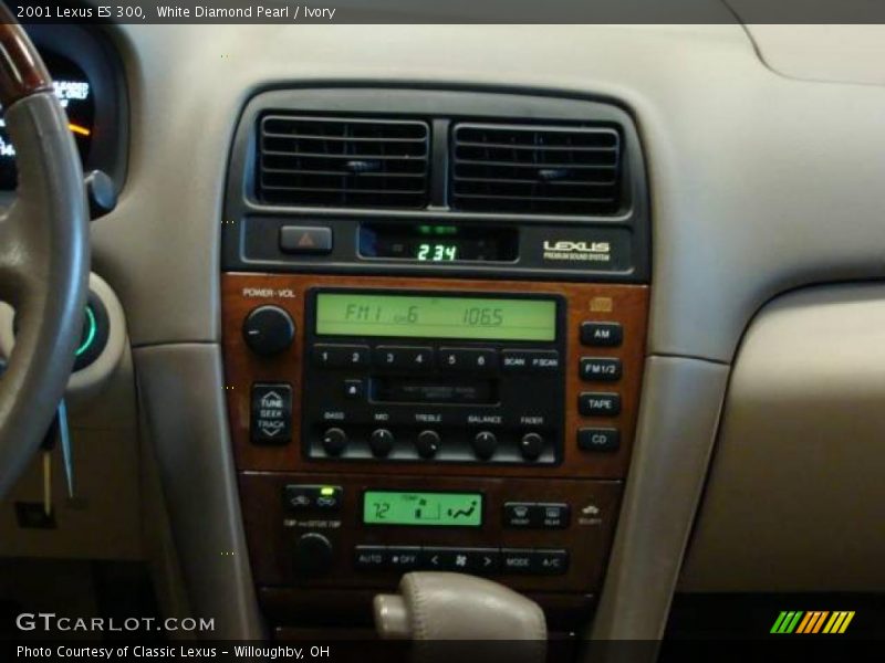 White Diamond Pearl / Ivory 2001 Lexus ES 300